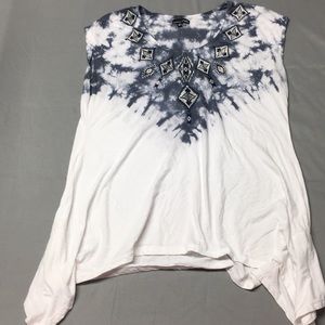 RXB sleeveless blouse